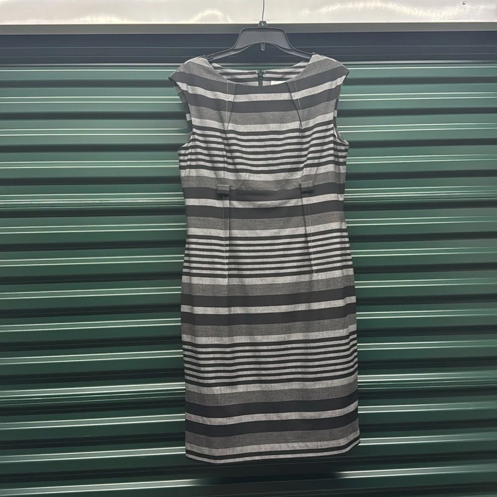 Women’s Striped Sleeveless Midi Knee Length Dress Calvin Klein 12 Black Gray